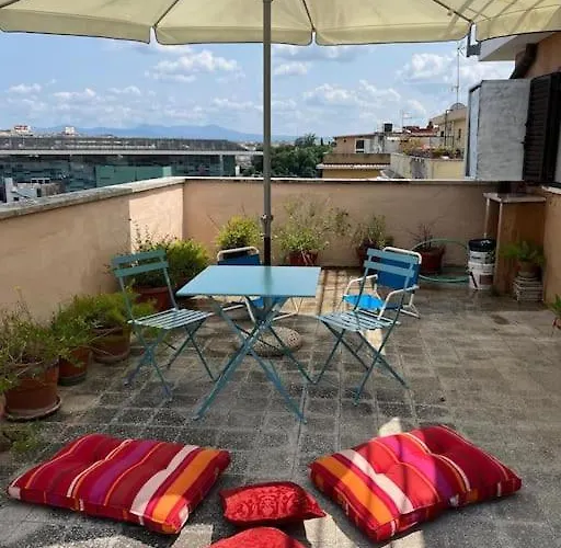 Con Ampio Terrazzo Appartamento